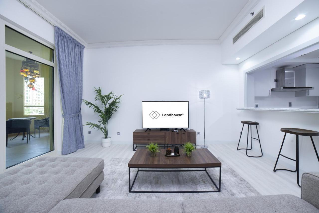 2br On Palm Jumeirah Shoreline 12 - Pool & Access